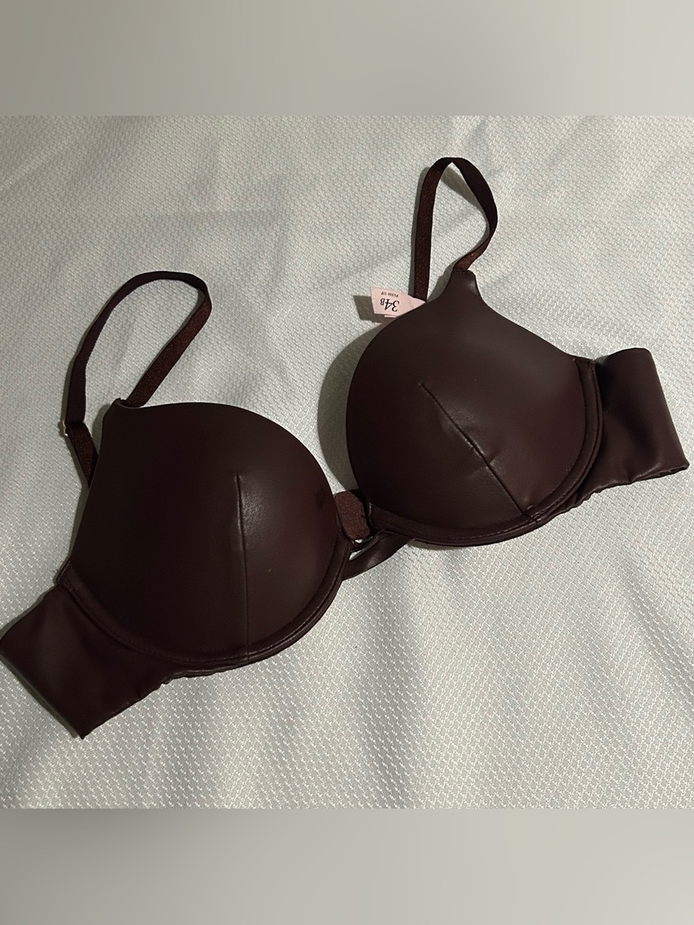 Victoria's Secret Smooth Molded Bra in Deep Burgundy
